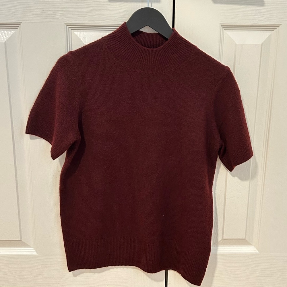 {CeCe} Short sleeve Sweater
